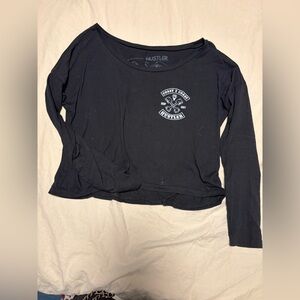 Hustler Hollywood Black Long-Sleeve Cropped Tee with Chest Emblem